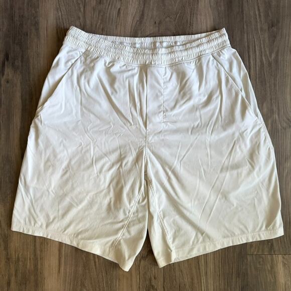 Lululemon Pace Breaker Shorts Men's Size M Medium 9" Inseam White Lined - Picture 1 of 6